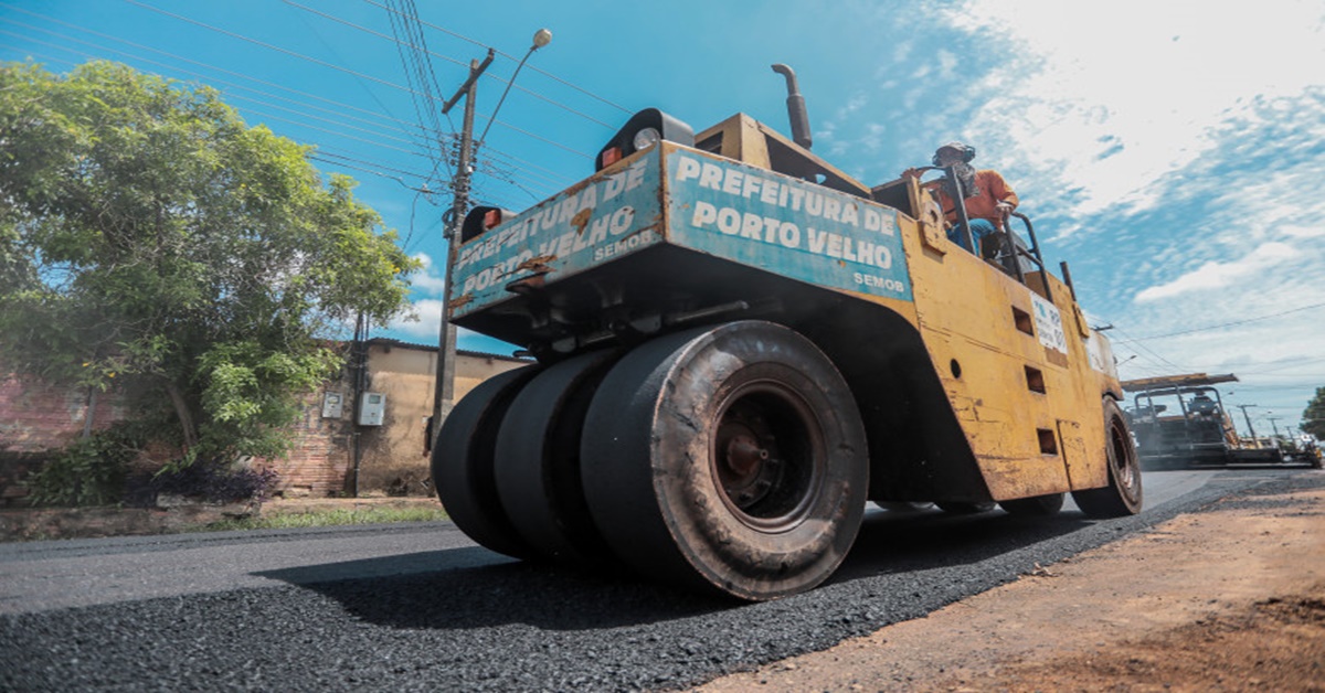 ZONA LESTE: Três ruas serão contempladas com asfalto, drenagem e calçadas 