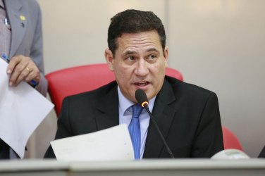 Deputado cobra crédito do Banco do Povo aos atingidos pelas cheias