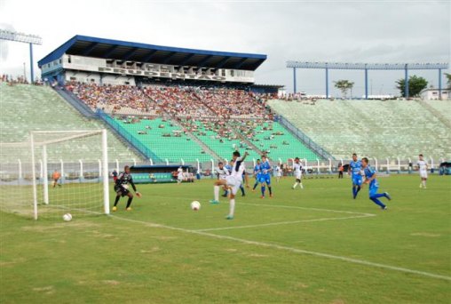 FUTEBOL - Nova goleada elimina Espigão da 'Copinha'