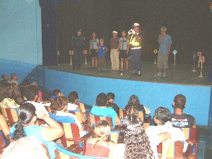 Grupo teatral é parceira do projeto ?Polícia Cidadã? em Ji-Paraná -  Foto