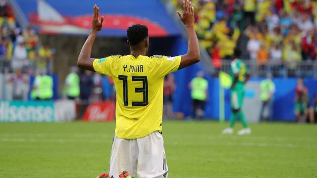 Mina, esse gol foi da hora! Zagueiro marca, Colômbia vence Senegal e avança às oitavas de final