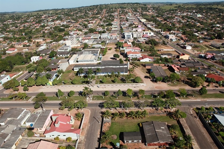 COLORADO DO OESTE: Força-tarefa orienta e fiscaliza estabelecimentos comerciais na cidade