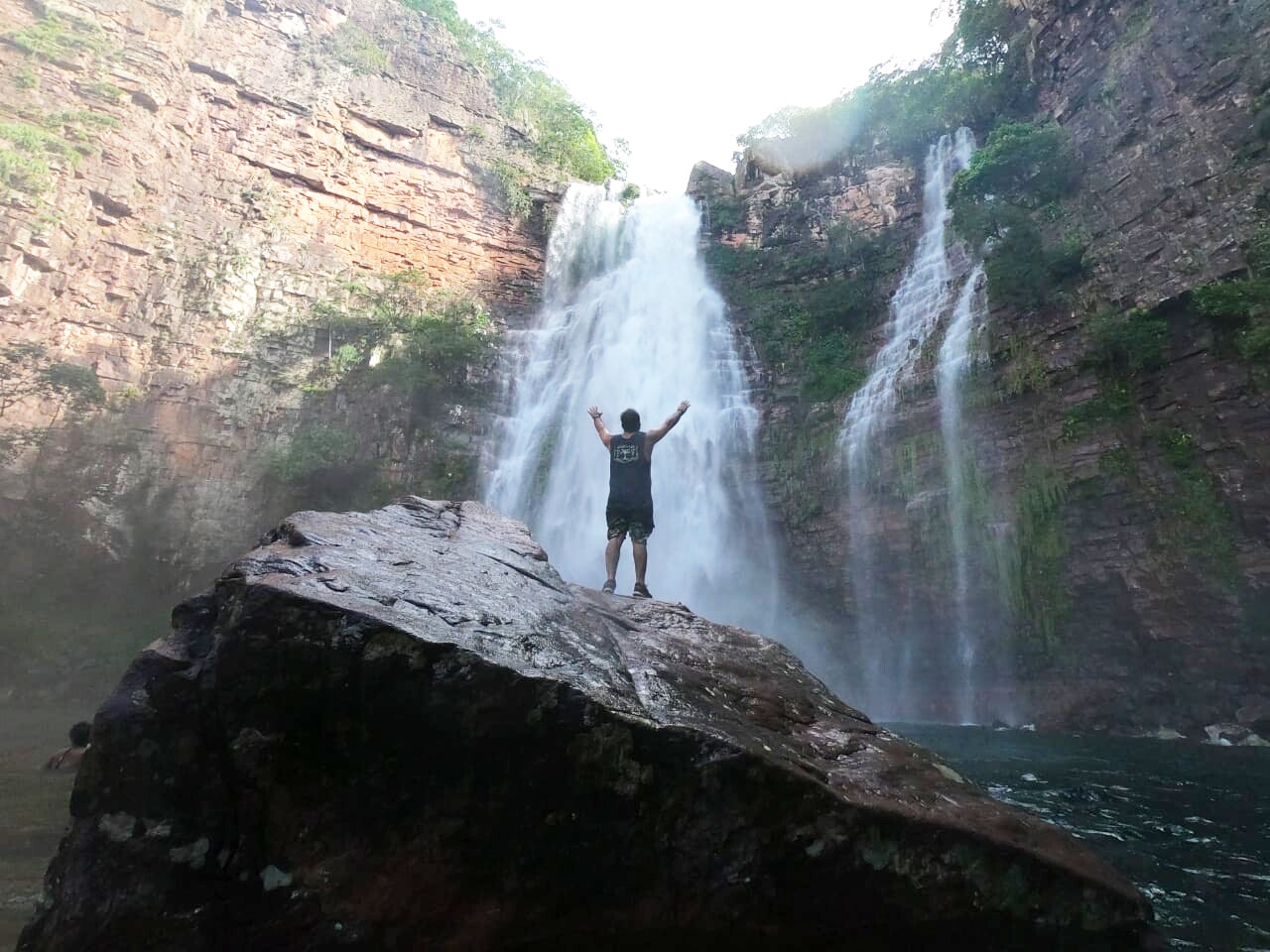 PARTIU: Aproveite feriado de Carnaval para banhar de Cachoeira em Mato Grosso