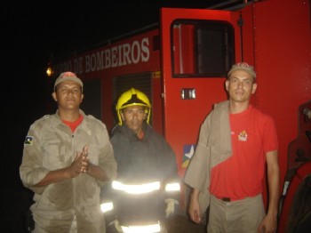 Incêndio criminoso destrói sítio próximo ao Parque Ecológico