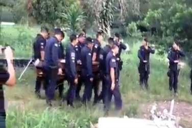 Policial Militar é sepultado com honras militares - VÍDEO