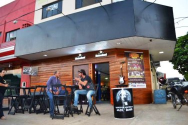 Nesta segunda tem clássicos do rock no Grego Original Pub de Ariquemes 