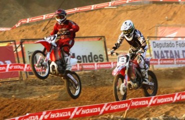 Forte duelo entre Rodrigo Selhoest e Hugo Amaral, marca 5º Etapa do Estadual de MotoCross