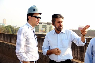 Raupp vistoria obras do viaduto do Trevo do Roque, em Porto Velho
