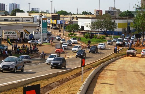 Viaduto do trevo do roque é liberado, trecho não tem iluminação