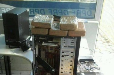 PRF encontra 5kg de pasta base de cocaína escondidos em gabinete de computador