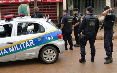 ABUSO - Briga de família acaba gerando duas prisões por perturbação de sossego no centro da cidade