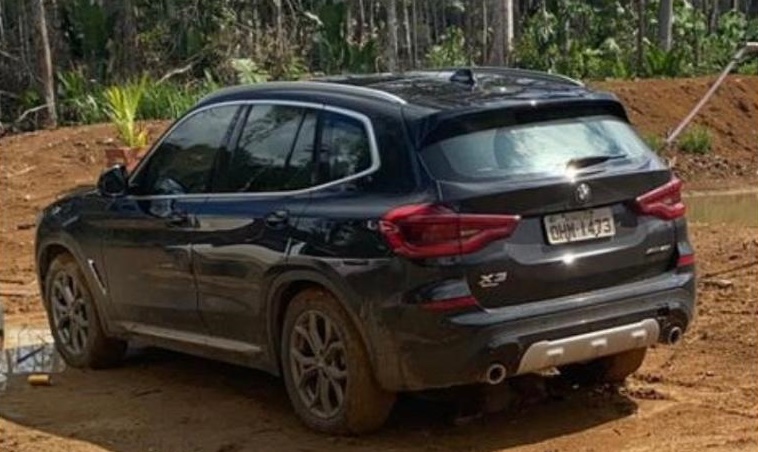 CARRO DE LUXO: BMW avaliada em mais de R$ 300 mil é furtada da frente de residência