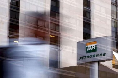 Petrobras vai à Justiça cobrar R$1,3 bi de empreiteiras