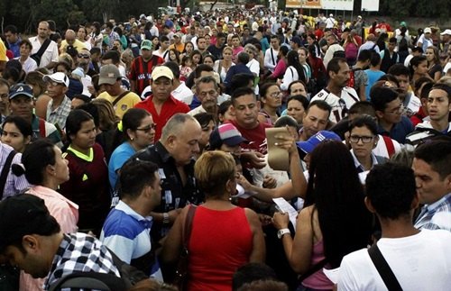 Roraima prepara gabinete de emergência para refugiados venezuelanos