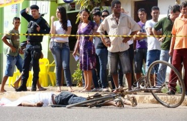 ARIQUEMES – Homem morre após ser atropelado por caminhão boiadeiro 