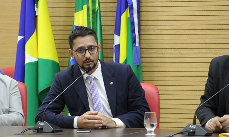 FHEMERON: Anderson questiona quais as medidas para evitar baixa no estoque de sangue