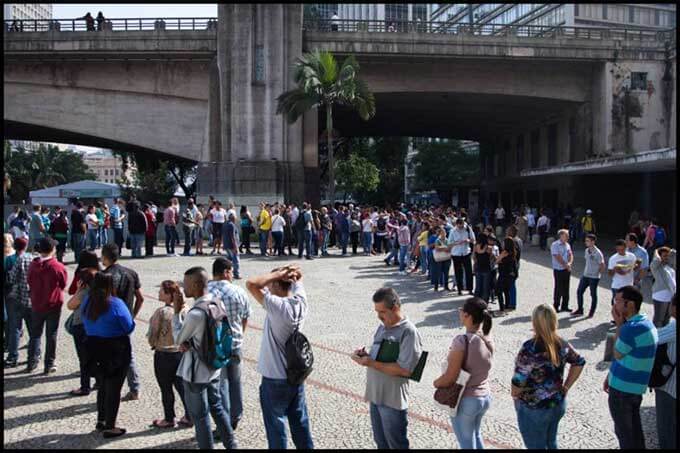 IBGE: Taxa de desemprego de jovens atinge 27,1% no primeiro trimestre