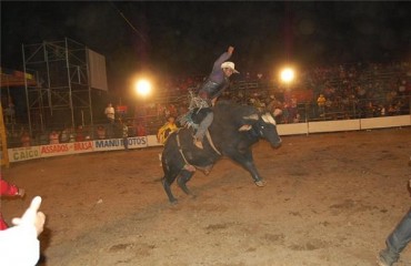 Cavalgada, rodeio e concurso leiteiro marca três dias de festa em Alto Paraíso