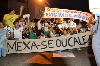 PROTESTO - Manifestação de apoio a democracia realizada em Porto Velho – Fotos e Vídeos