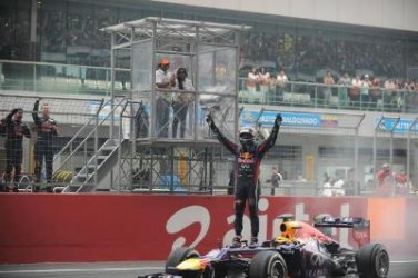 F-1: Vettel vence na Índia e se torna tetracampeão mais jovem