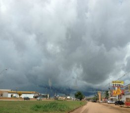 CLIMA: Previsão será de terça quente e ensolarada no estado 