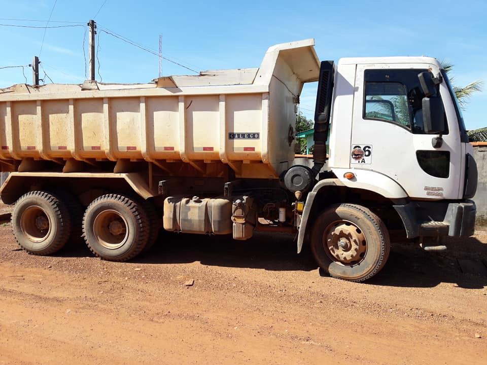 MELHORIAS: Vista Alegre do Abunã recebe mais um caminhão