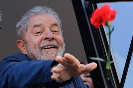 Lula intermediou negócios da Odebrecht em Cuba