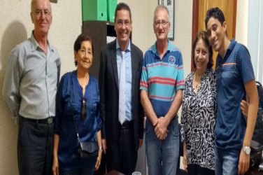 Júnior Siqueira e Pastoral debatem propostas para educação‏