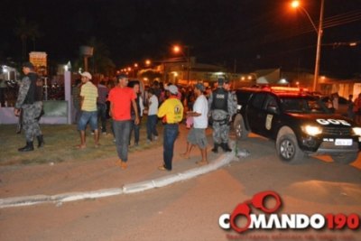 JI-PARANÁ - Homem é esfaqueado pelo cunhado na frente em via pública