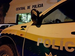 Dona de casa é agredida e ameaçada de morte pelos filhos