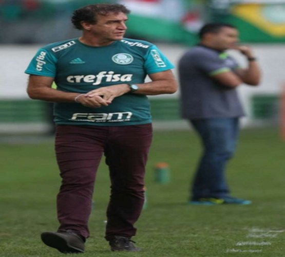 
Com problema pessoal, Cuca fala em tom de adeus ao Palmeiras