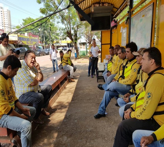 ELEIÇÃO-2016 - Mototaxistas apresentam reivindicações para melhorar categoria