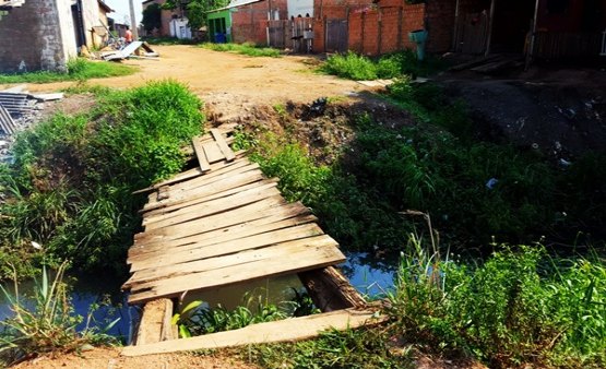 ABANDONO – Moradores do Lagoinha denunciam descaso por parte da prefeitura