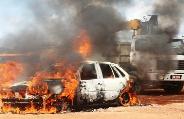 USINAS - Conflitos em Jirau  continuam no canteiro de obras e muitos operários temerosos evacuam a área