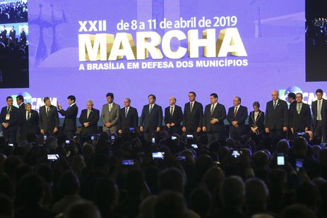 BALANÇO: Prefeitos encerram marcha com carta listando avanços e conquistas