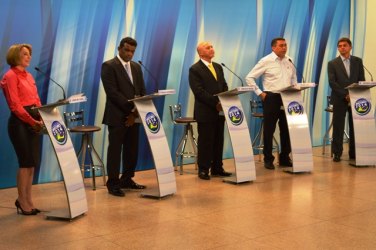 ELEIÇÕES 2014 – Na reta final candidatos ao governo enfrentam mais um debate