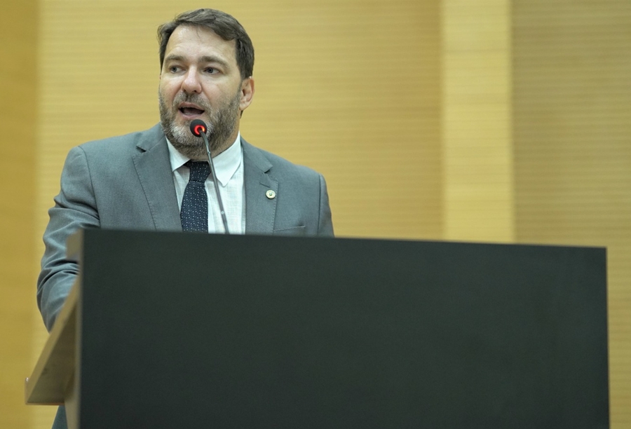 ALEX REDANO: Deputado propõe reunião entre garimpeiros e Comissão de Meio Ambiente