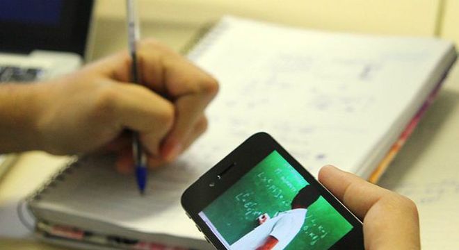 ADAPTAÇÃO: Semed inicia atividades online oficialmente para mais de 10 mil alunos