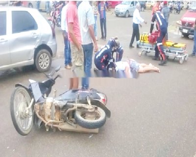 Mulher fica ferida após se chocar com carro de vereador