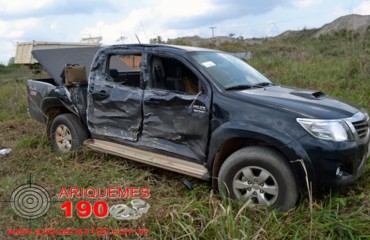 Deputado Jean Oliveira sofre acidente na BR 364 - Fotos