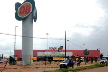 Supermercado DB apresenta contestação fora do prazo e é condenado por danos morais