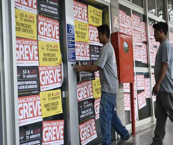 Sem acordo, greve de bancários continua nesta sexta-feira