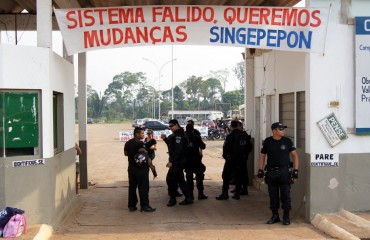 Agentes penitenciários decidem parar por 24 horas