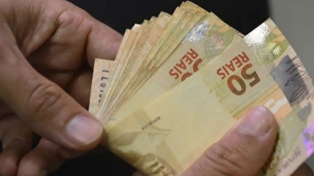 ENTENDA A CONTA: Salário mínimo ideal deveria ser de R$ 7,3 mil