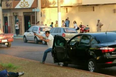 Candidato morto em carreata e atirador brigaram antes do crime
