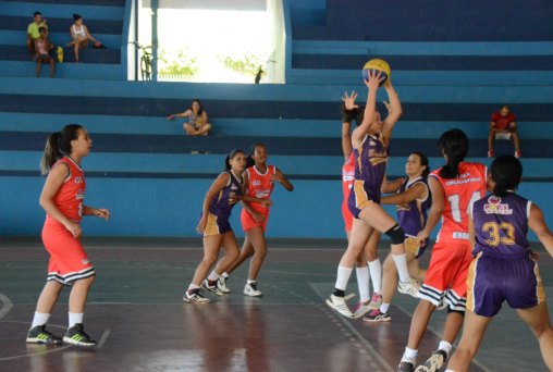 Jogos do Municipal de Basquete prosseguem nesta quarta-feira