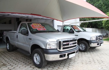 CARRÃO - Camionete F250 com desconto de 13.000 reais - Confira fotos aqui