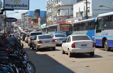 PROTESTO - Ônibus paralisam por duas horas no centro de Porto Velho - Confira fotos