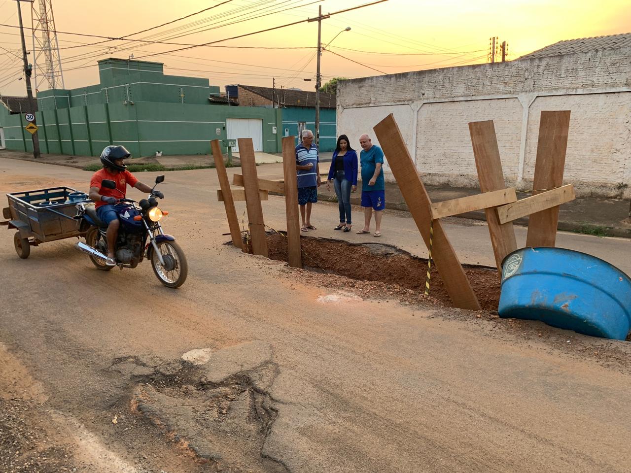 BURACO: Cristiane Lopes tem pedido atendido na rua Daniela, bairro Três Marias