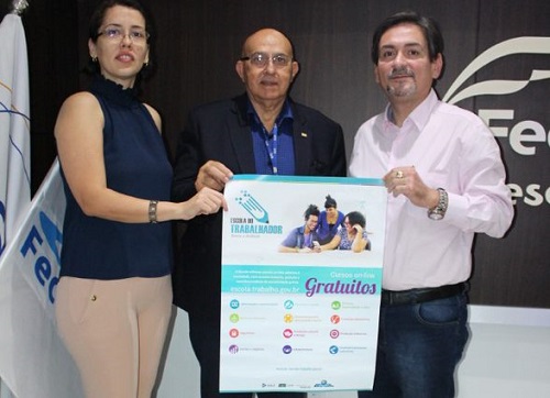 ENSINO A DISTÂNCIA: Superintendente do MTE apresenta Projeto Escola do Trabalhador